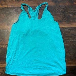 Lululemon Essential tank